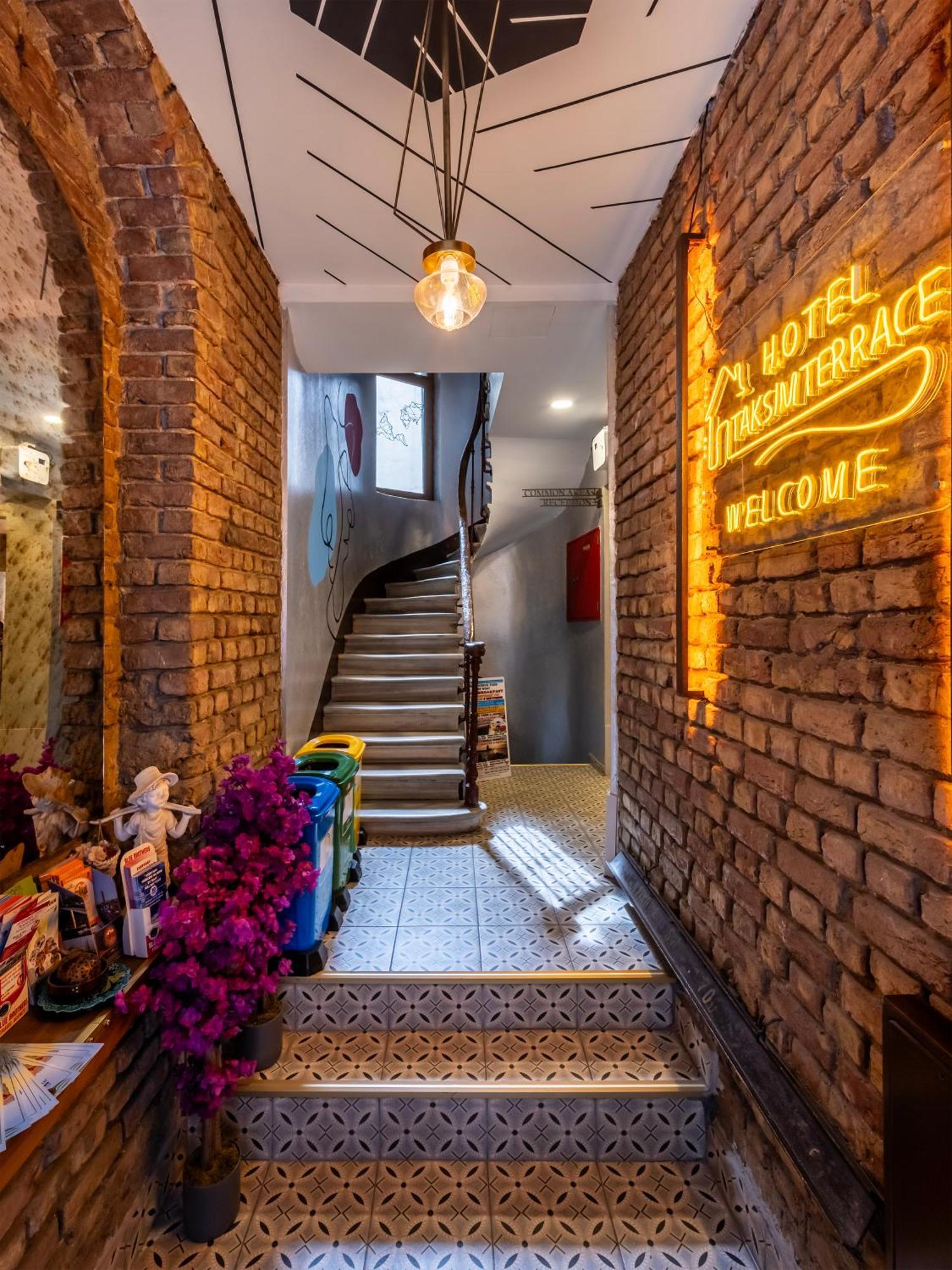 Taksim Terrace Hotel Istanbul Exterior photo